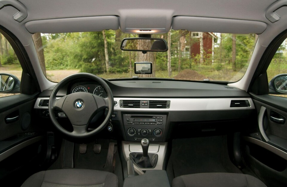 Интерьер BMW E90